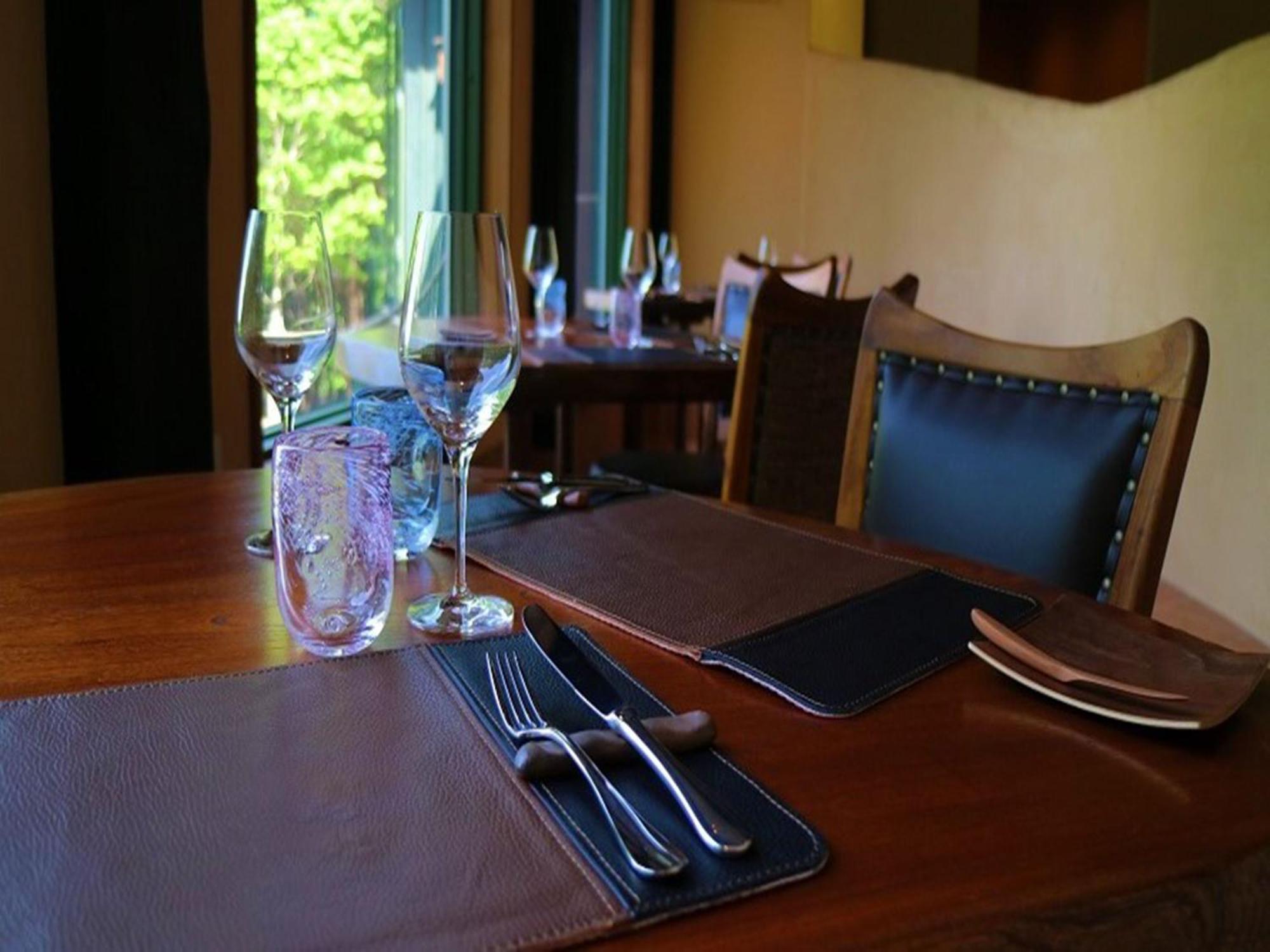 Shin Furano Prince Hotel Bagian luar foto The interior of the restaurant