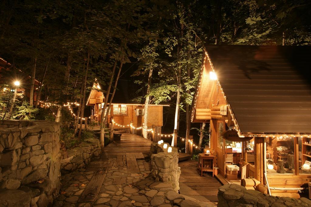 Shin Furano Prince Hotel Bagian luar foto The Village at Big Sur